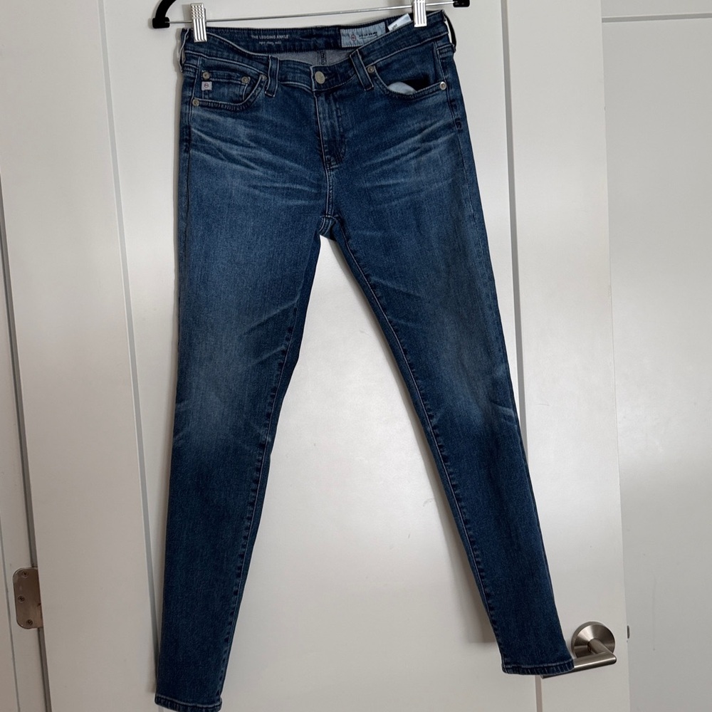 Ag Adriano Goldschmied the legging ankle size 28